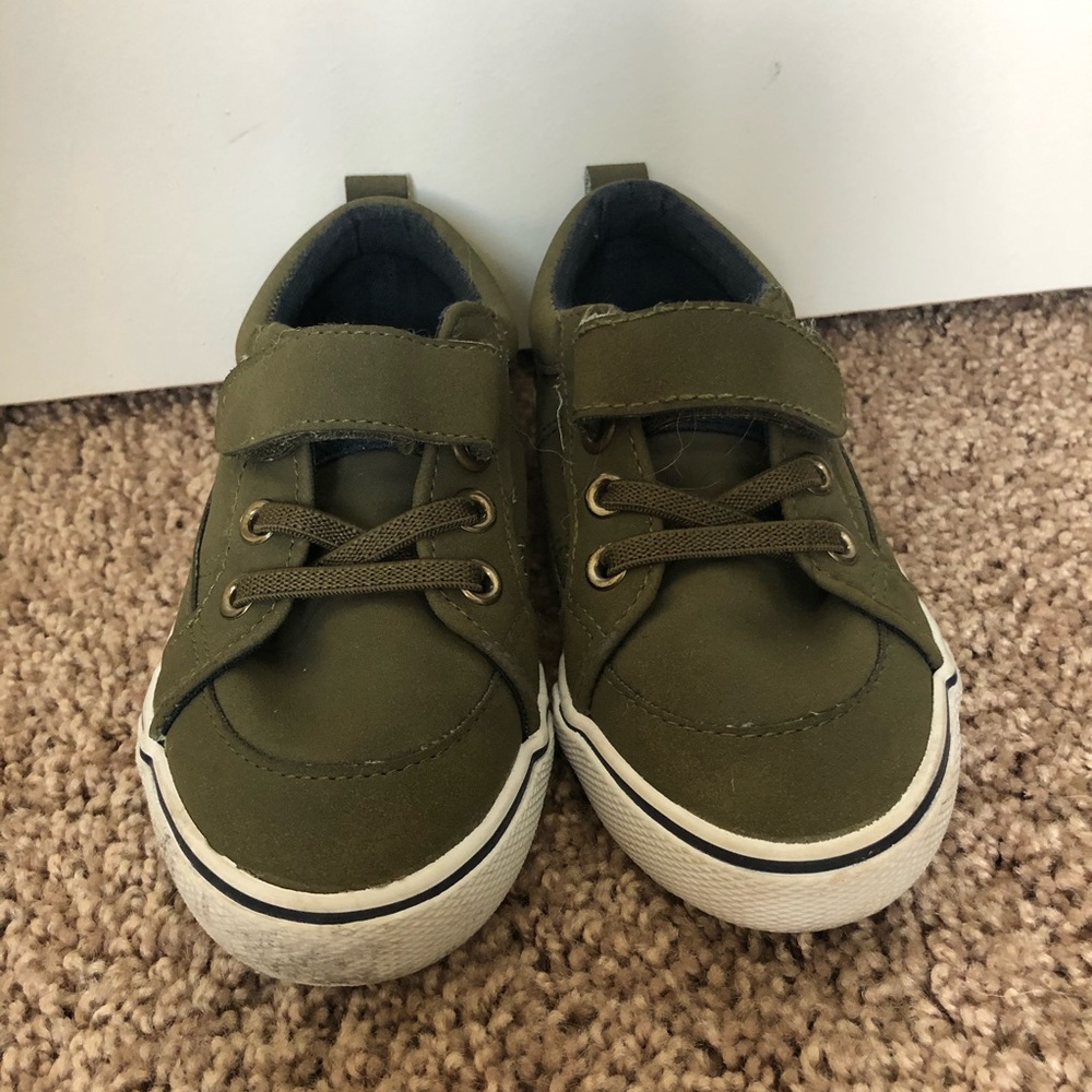 Cat & Jack Avery Casual Shoes